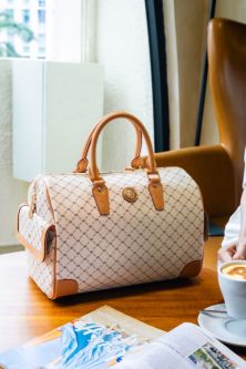 Large Boston Bag