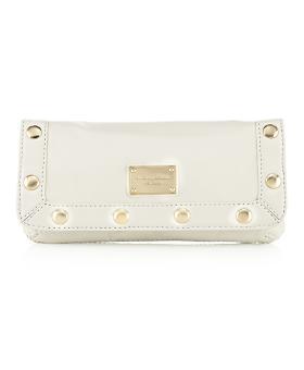 Clutches = Love