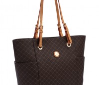 Rioni Signature (brown) — Saddle Tote is Now Available in Stores