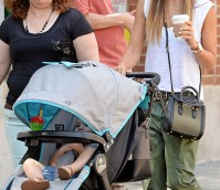 Two Times Celebrities Absolutely Nailed Their Handbag Game